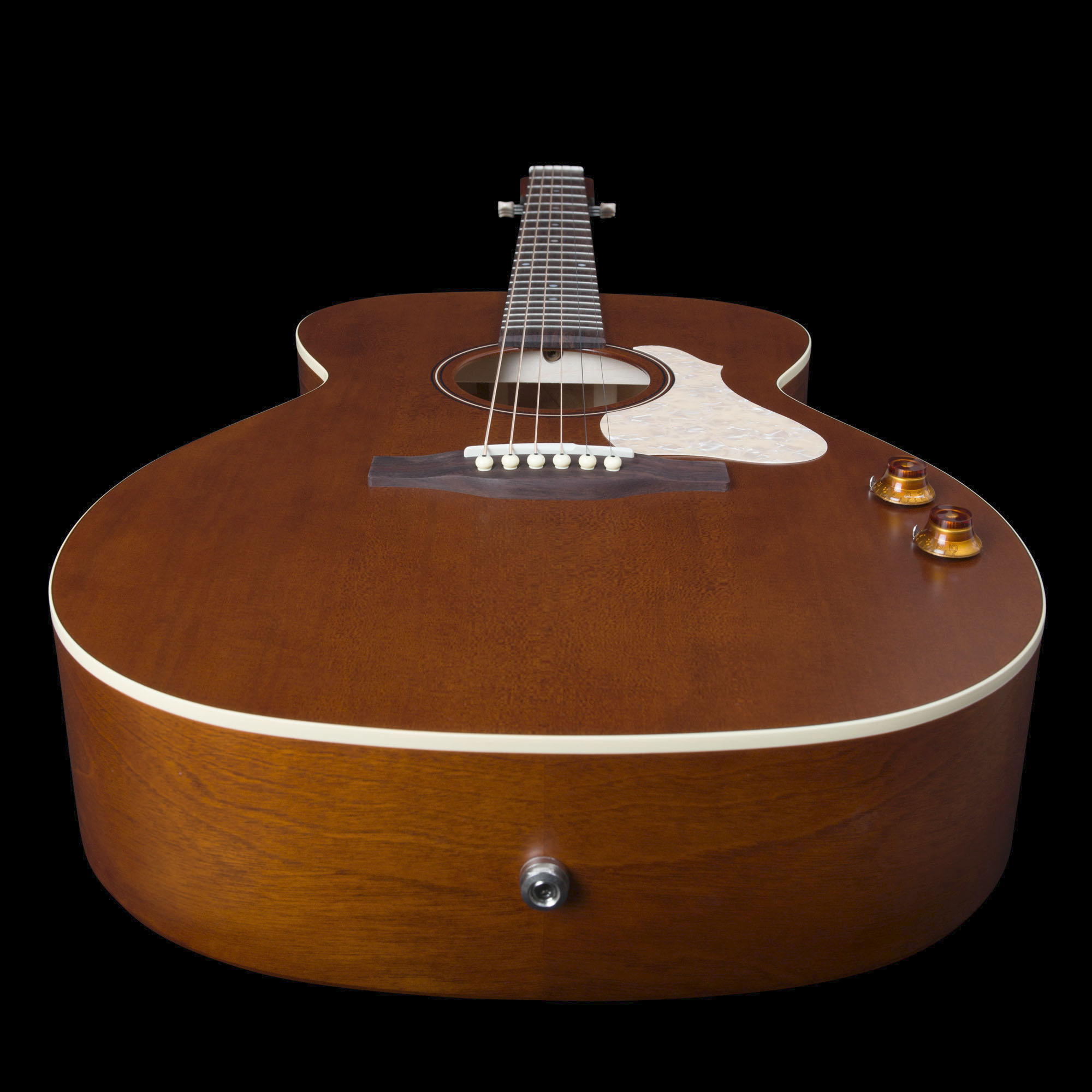 ART & LUTHERIE Legacy Havana Brown Q-Discrete